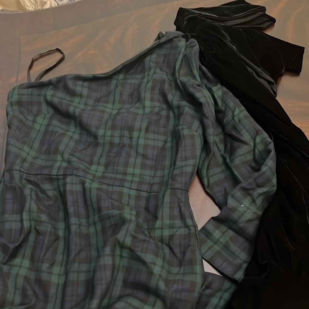 Antonio Melani x Born on Fifth Jennings Plaid Velvet Bow Detail Maxi Dress - Picture 14 of 16